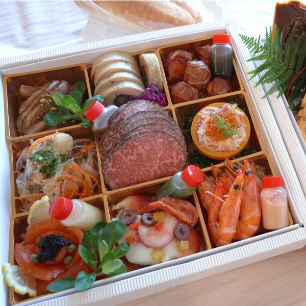 フレンチ洋風おせち2〜3人前(19cm角)